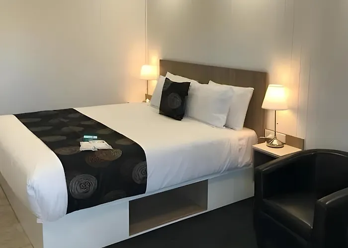 Abu Dhabi Community Hostel